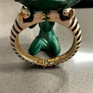 Animal, clip on bracelet.